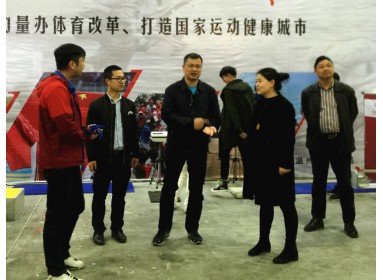 张志宏局长赴文博会体彩和社体展位参观指导 
